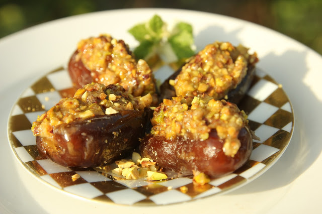 PISTACHIO STUFFED DATES RECIPE